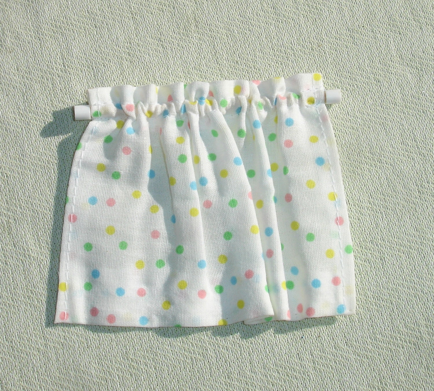 White Poka Dot Fabric Window Curtain Doll House Miniature 1/12 Scale