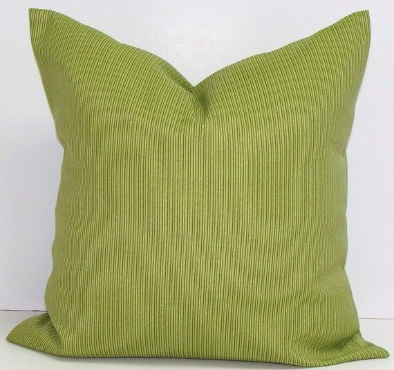 SOLID GREEN PILLOW Sale.14x14 inch.Pillow Covers.Decorative