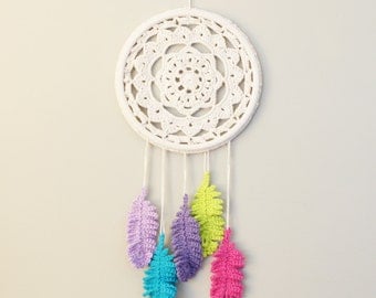 DIY Crochet PATTERN - Dreaming of Feathers Dreamcatcher Inspired 10" diameter Mobile and Wall Hanging (HomDec007)
