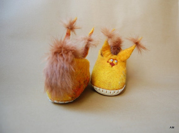 squirrel slippers felted wool slippers for children yellow squirrel gift squirrel slippers felted wool slippers for children yellow squirrel gift