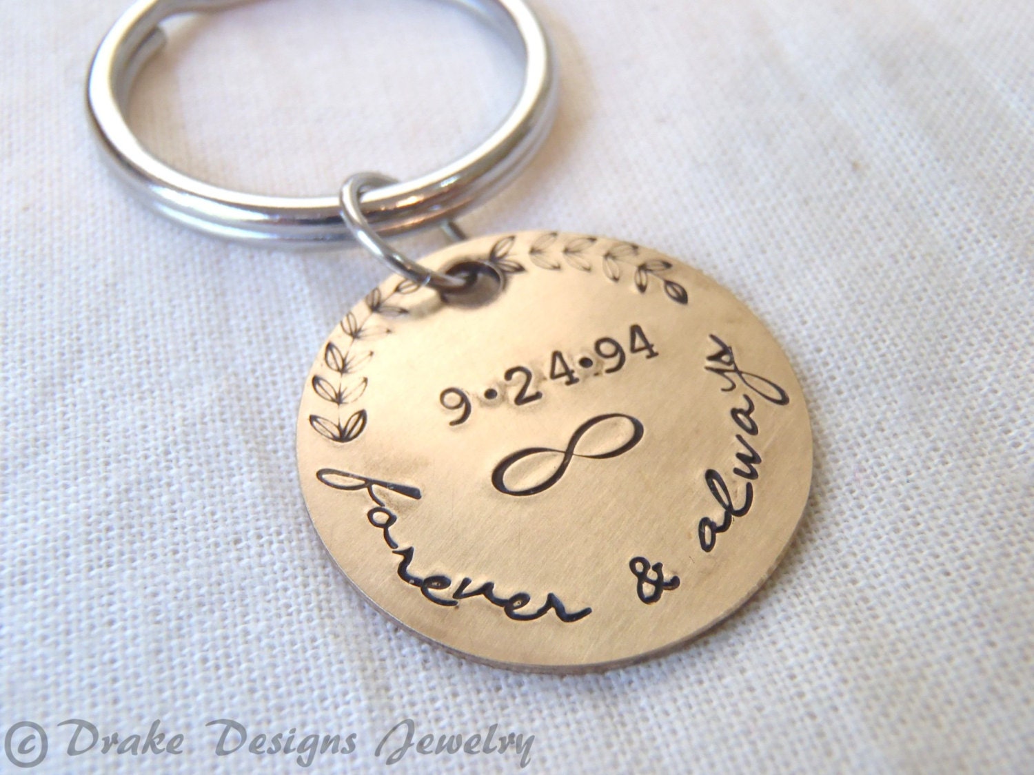 8th-wedding-anniversary-themed-gifts-33-design-ideas-you-have-never