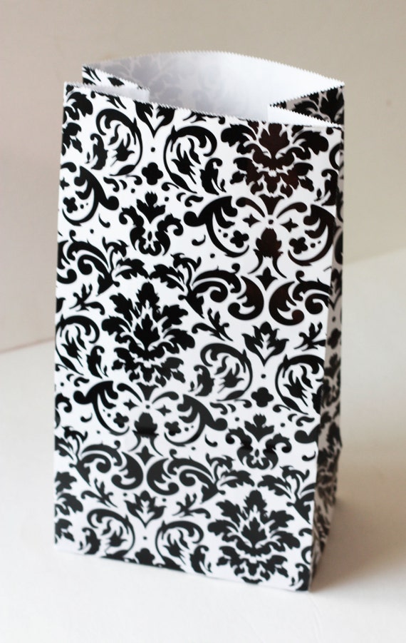 10 Black and White Damask Gift Sack 6 x 11 by LuxePartySupply
