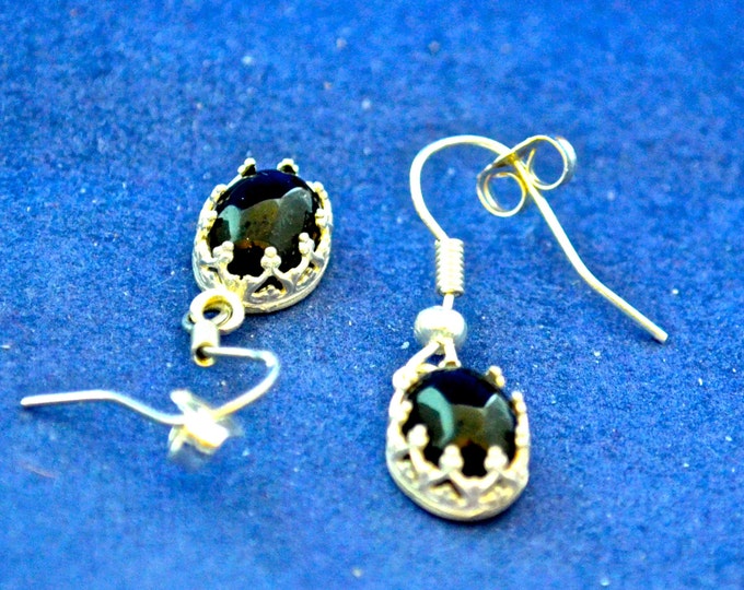 Black Onyx French Hook Earrings, 9x7mm Oval, Natural, Set in Sterling Silver E548