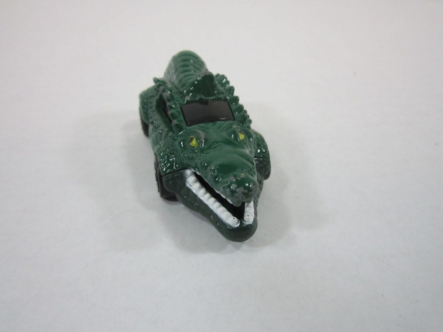 Vintage Matchbox Car 1994 Tailgator Green Alligator Car Toy