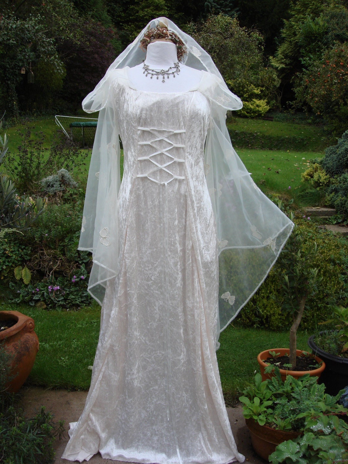 wiccan bridal gowns