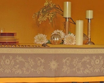 Thanksgiving Tablecloth : 78 or 100 inches Jacquard Tablecloth treated Teflon Carpe Diem in Gold -