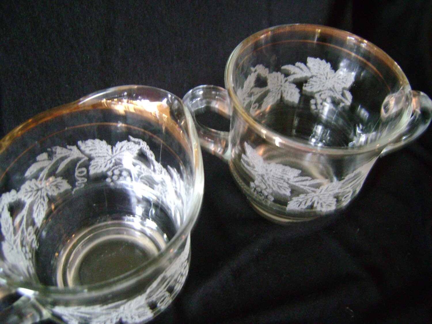 VINTAGE GLASS Creamer Sugar Set Beautiful Gold Rim Etched