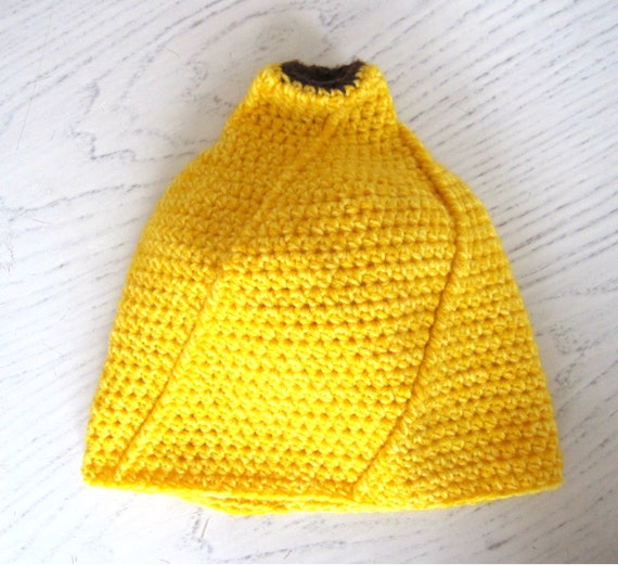 Items similar to Banana beanie, yellow beanie, banana hat, OOAK