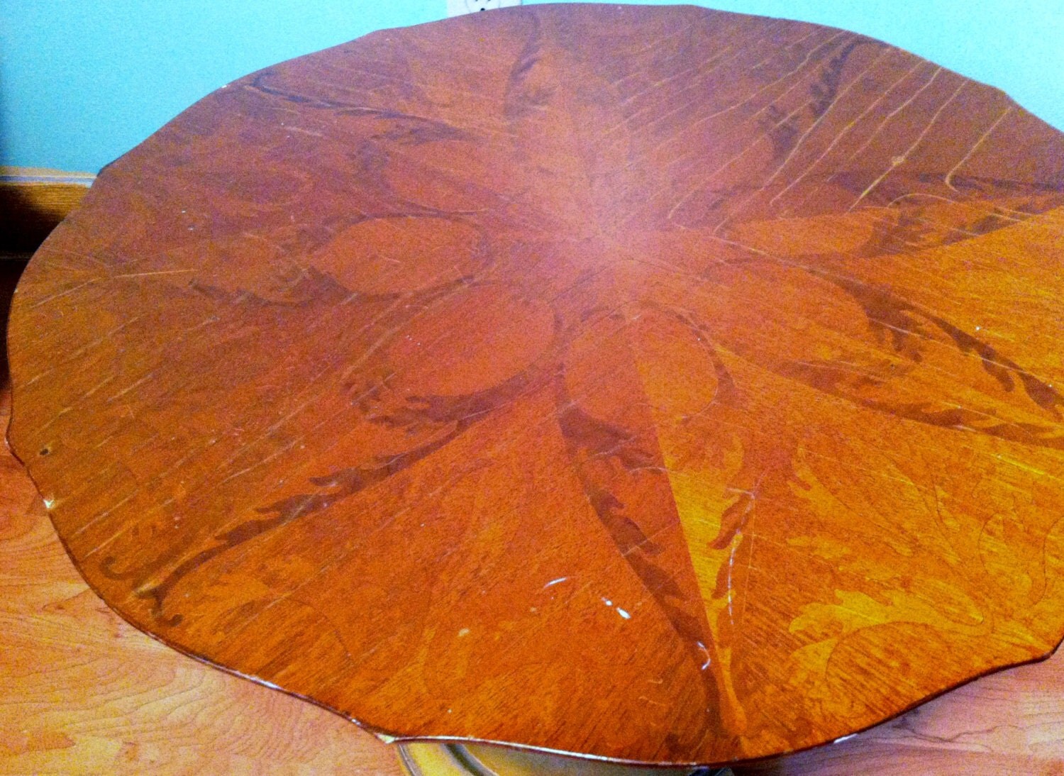 Weiman Heirloom, weird table, beautiful tabletop, unusual pedestal ...