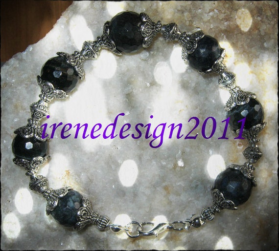 Handmade Silver Bracelet with Facetted Labradorite by IreneDesign2011