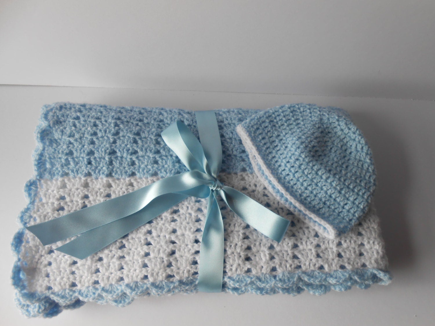 Blanket crochet boy pattern patterns lion brand baby yarn boys blankets petalstopicots collect later choose along