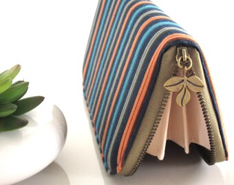VEGAN WOMEN'S WALLET Fabric Wallet Handmade by CoversCrafts