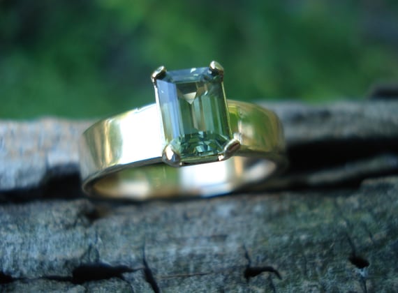 green sapphire emerald cut