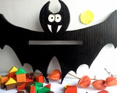 kids hanger (trempel) - bat gift for kids children him her mom sister friend
