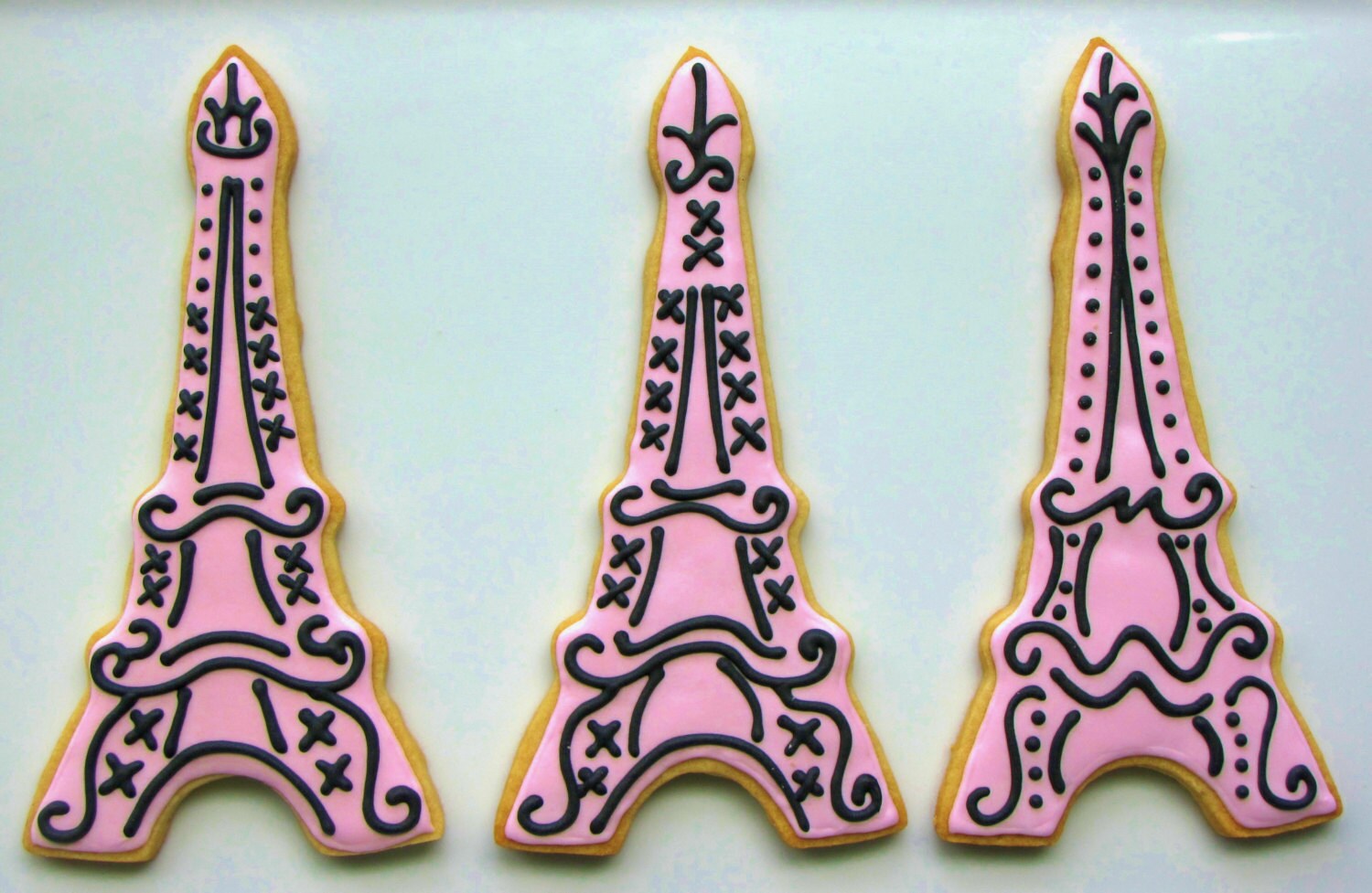 Eiffel Tower Cookies 1 dozen Bagged by MoMsterCookies on Etsy