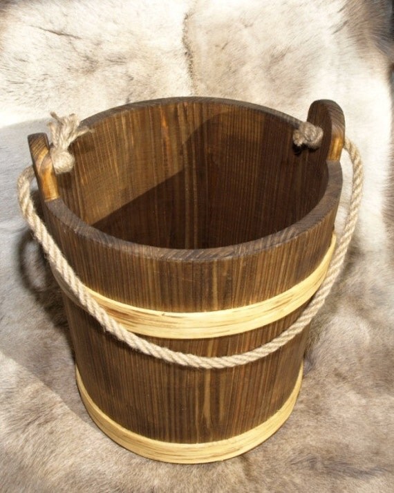 5 Litre Bucket With Rope Handle by TabernaVagantis on Etsy