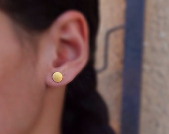 Gold studs earrings, gold filled round studs, minimal earrings, gold dot stud earrings, circle studs, gold filled dot earrings