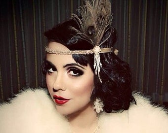 Great Gatsby Headpiece - Champagne Feather Fascinator - 1920s Flapper Headband - Pearl Hair Accessory - Girls Dance Costume