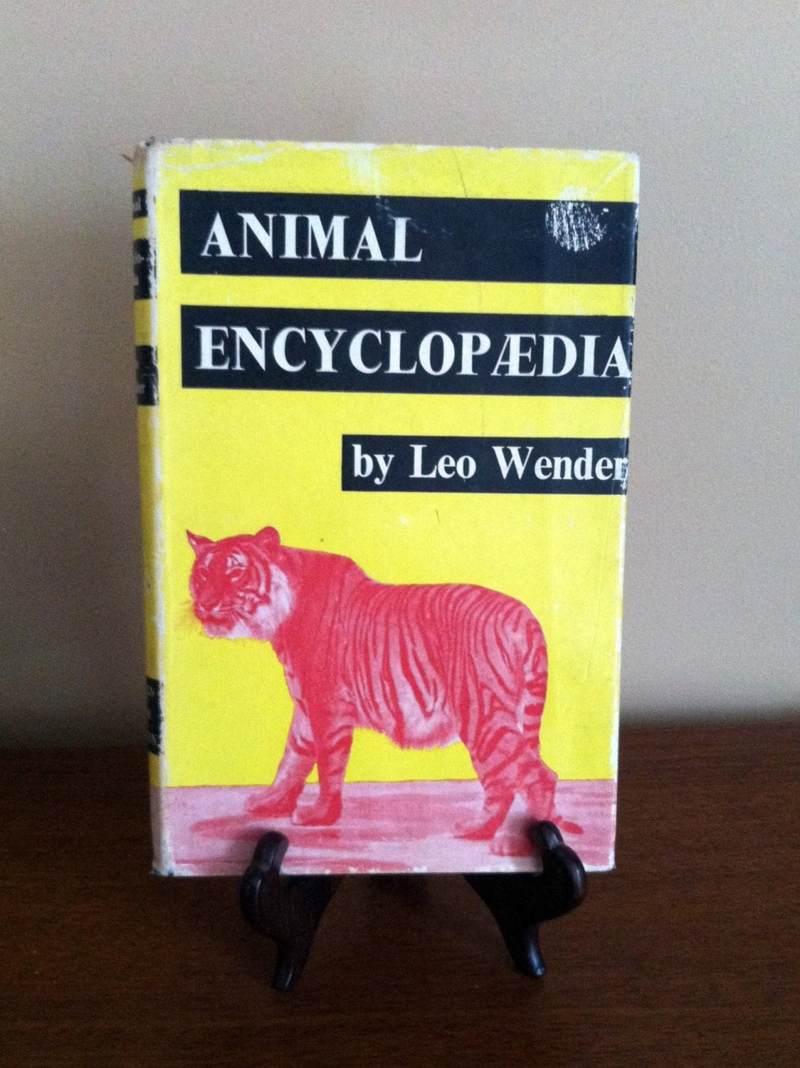 Animal Encyclopedia Vintage Book by Leo Wender by LoveDoveTrading