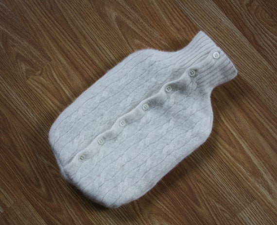 100% Cashmere Hot Water Bottle Cover - Upcycled Sweater - Cable Knit Cream White - Cozy - Eco Friendly