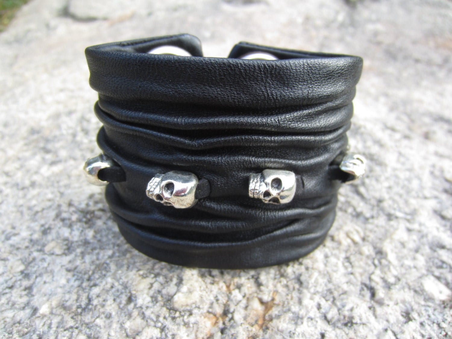 SKULL BEAD Black Leather Cuff Wristband Bracelet Men's