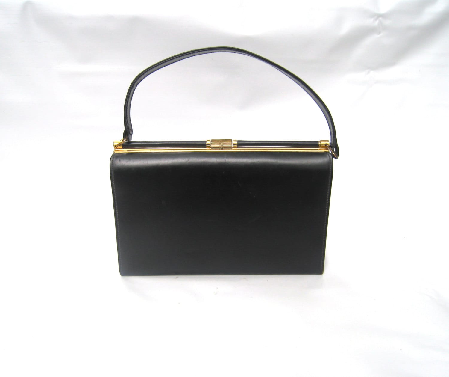 Saks Fifth Avenue Black Vintage Purse ~ Made in England – Haute Juice