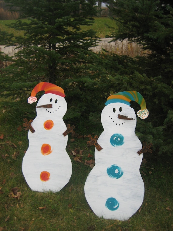 Metal Garden/Yard Art Snowman Indoor / Outdoor by PatsGardenArt