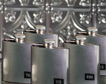 Groomsmen Gifts Flask Set 5 - Personalized Groomsmen Flasks - Groomsmen Gifts - Engraved Flasks - RO118X5