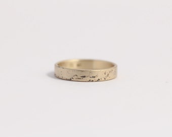 Hammered Wedding Band or Engagement Ring narrow distressed yellow gold 4mm 9ct
