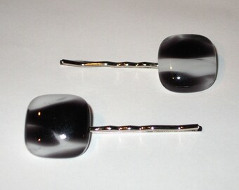 Glass Bobby Pin Set, Black and White Fused Glass, Handmade Hair Accessories, Women's Accessories, Black and White Glass Hair Pin Set