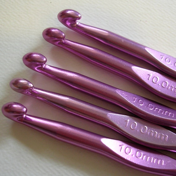 Crochet Hook Aluminum Metal Size 10mm N/P by LindsayStreemDIY