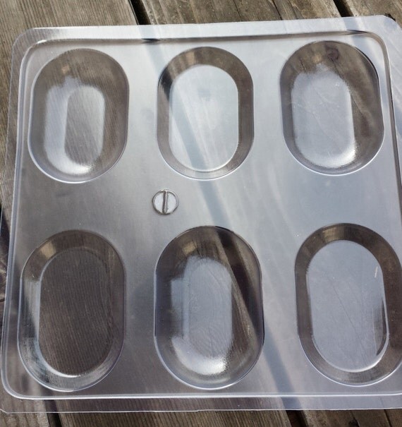 Two Piece Oval Soap Mold