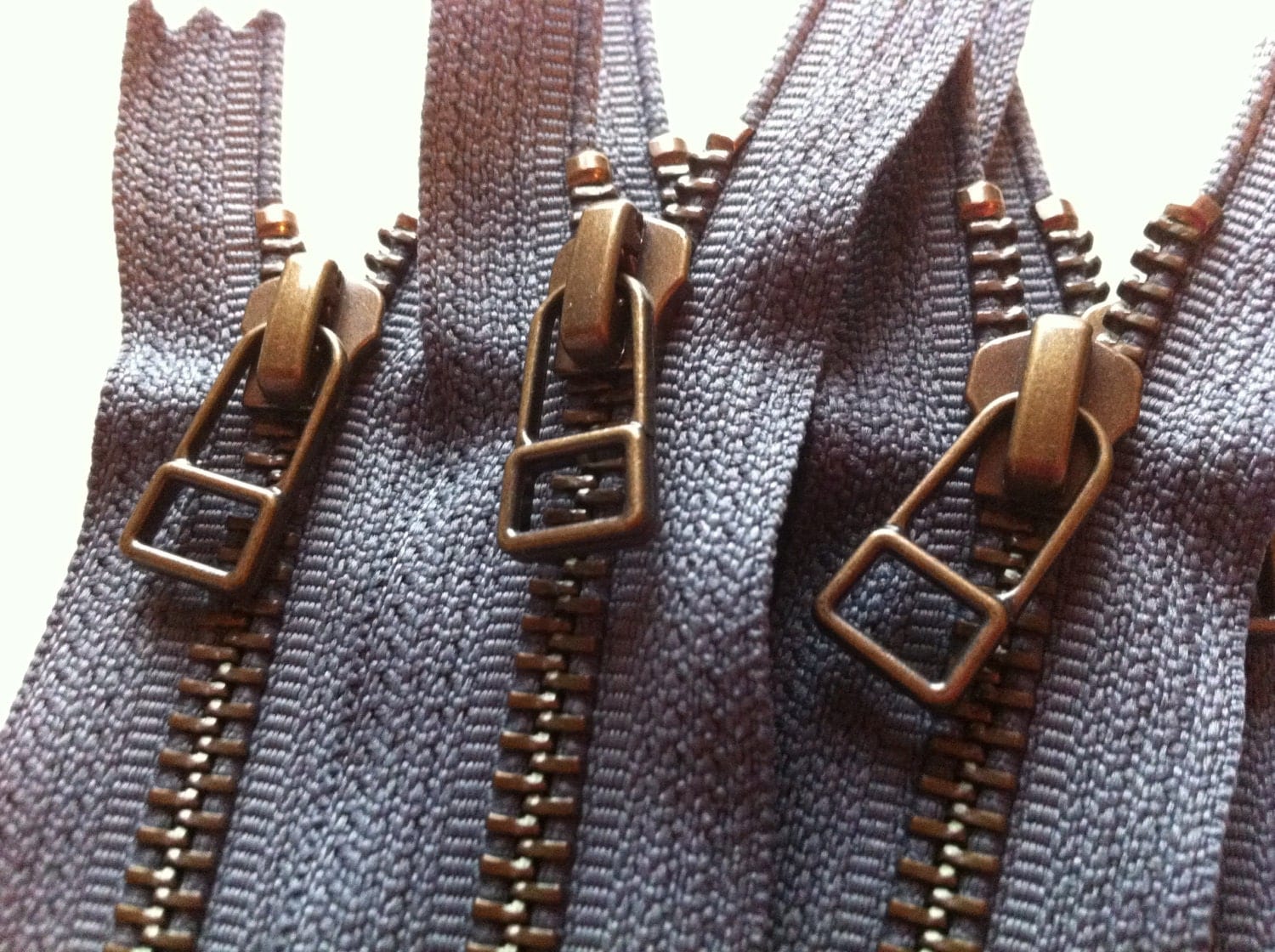 Ykk Metal Zippers With Antique Brass Finish And Dhr Style