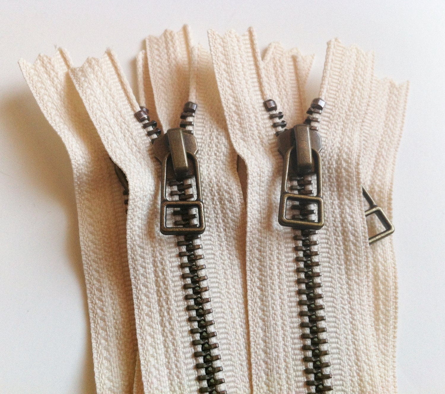 YKK metal zippers antique brass finish DHR wire style pull