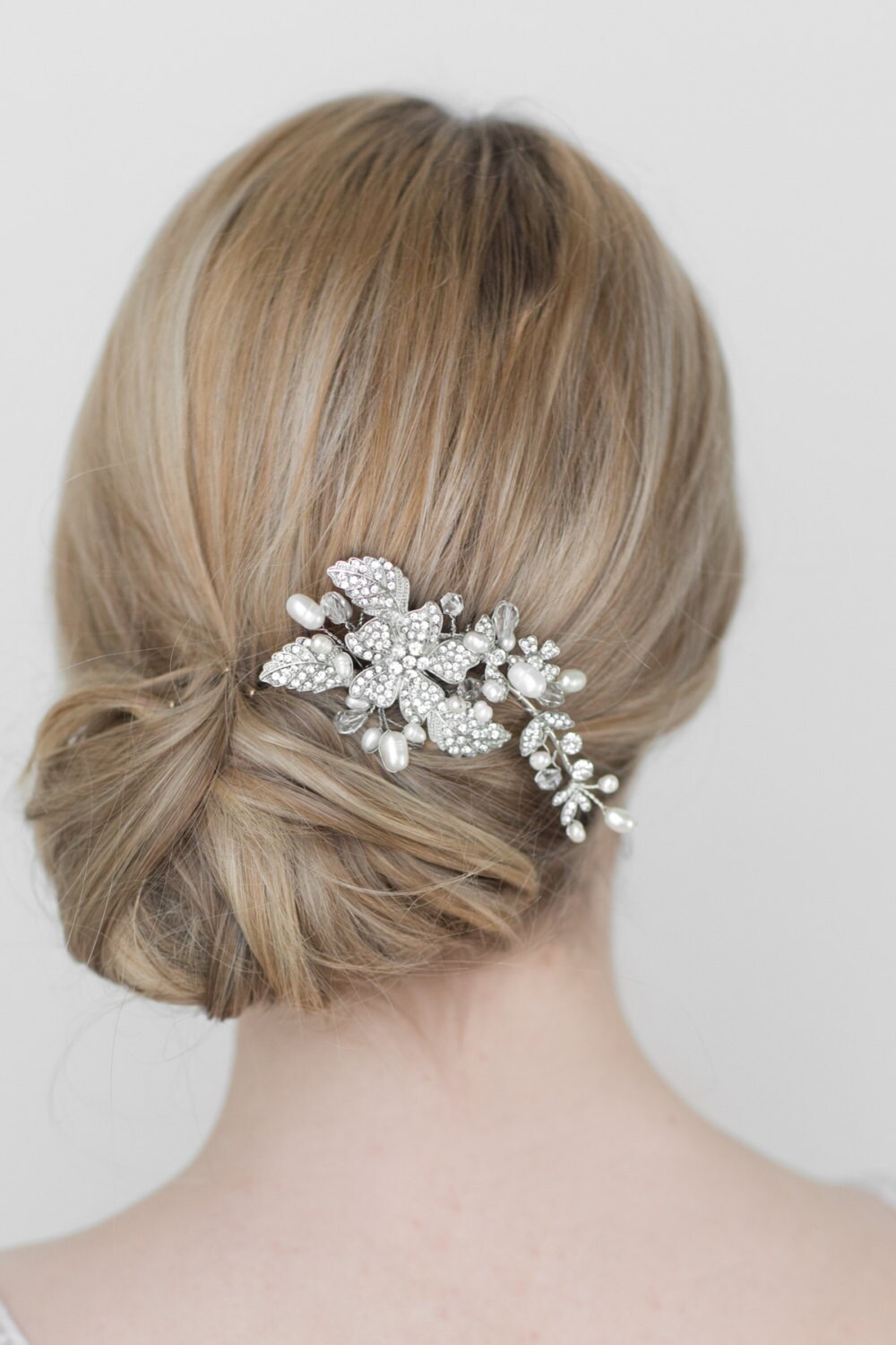Wedding Hair Comb Bridal Head Piece Crystal and Pearl Hair