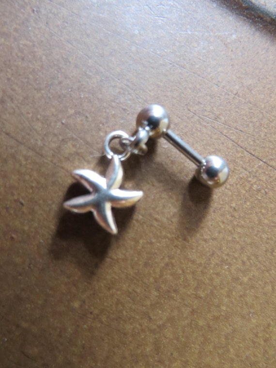 It's free shipping made easy Cartilage earrings can sometimes be tricky to change, so it's important to know what you're getting the right piece of body jewelry for your piercing. Tragus piercing .