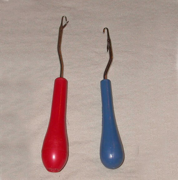 Latch Hook Tool for Rug Hooking Rug Making Destash by SusanEknits