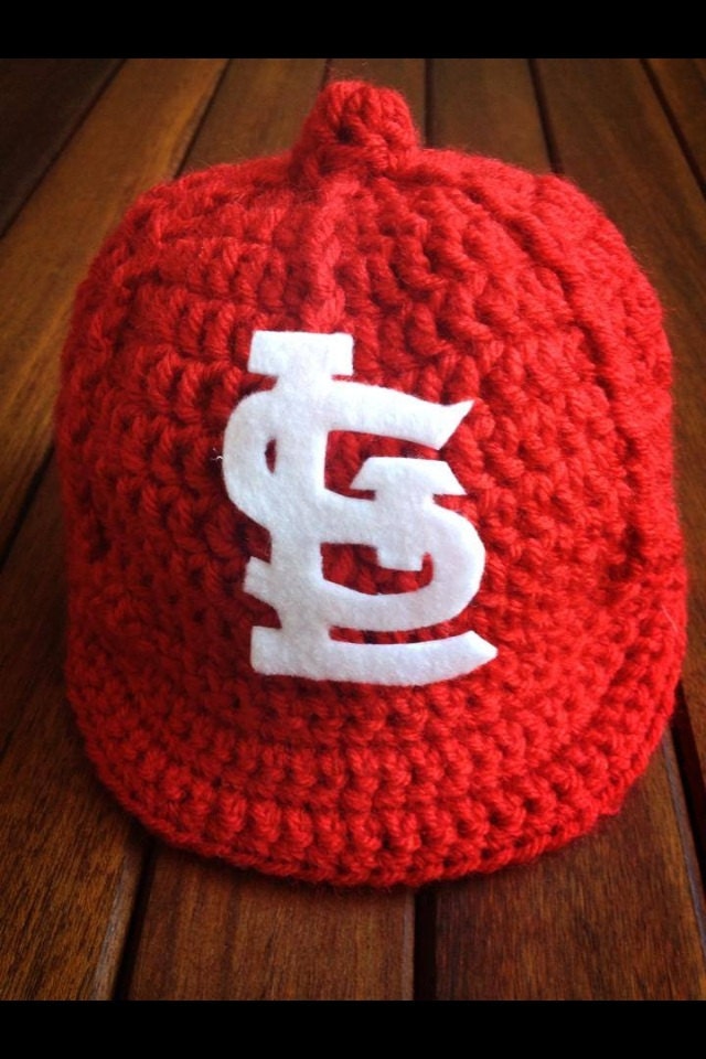 Newborn baby St Louis Cardinals baseball cap