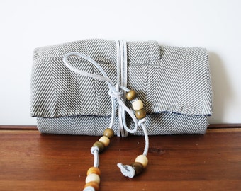 Grey Herringbone Trifold Clutch Wallet with White Leather Tie