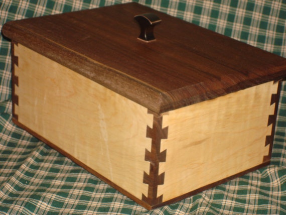 Walnutcurly maple dovetail jewelry box by Twistedcandlesticks