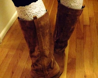 Stunning Off White-Cream 6" Wide Embroidered Galloon Stretch Lace Peek A Boots...Lace Boot Cuffs...Boot Toppers...Socks...New...