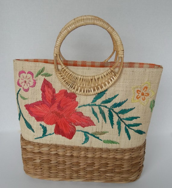 100% Natural Straw PurseToteBeach BagMade in Philippines