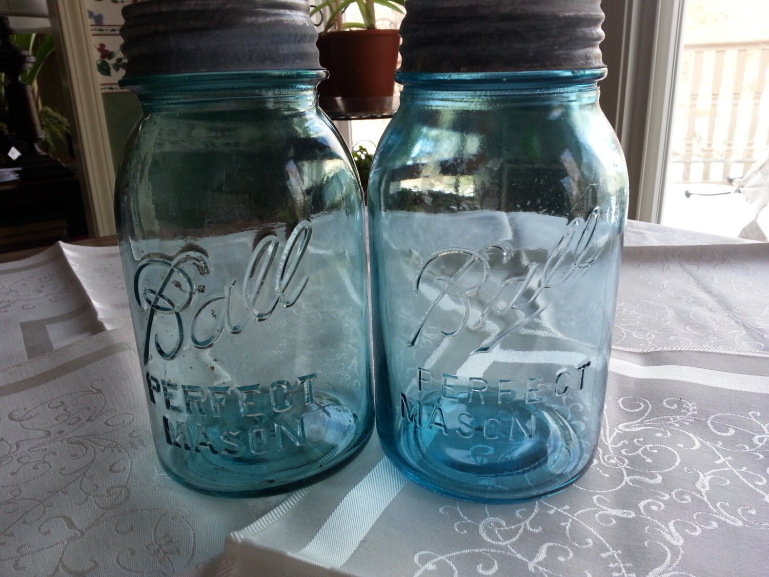 Pair of Ball Perfect Mason Blue Quart Canning Jars with Zinc