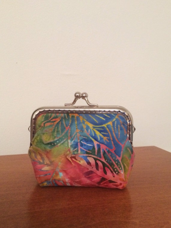 Abstract leaf pattern Coin Purse with metal frame
