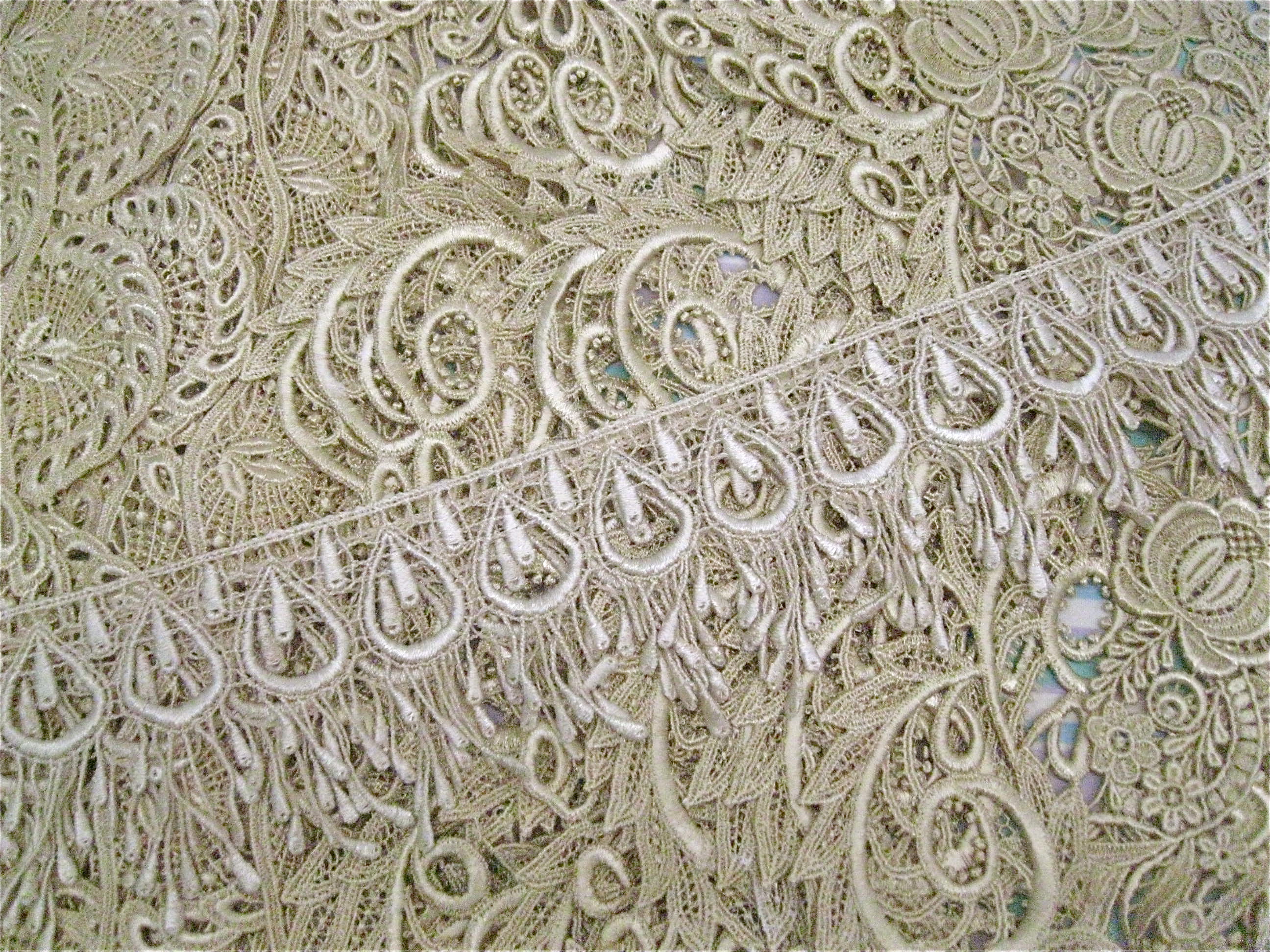 lace dyed
