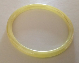 Vintage Lemon Yellow Glass Bangle Bracelet