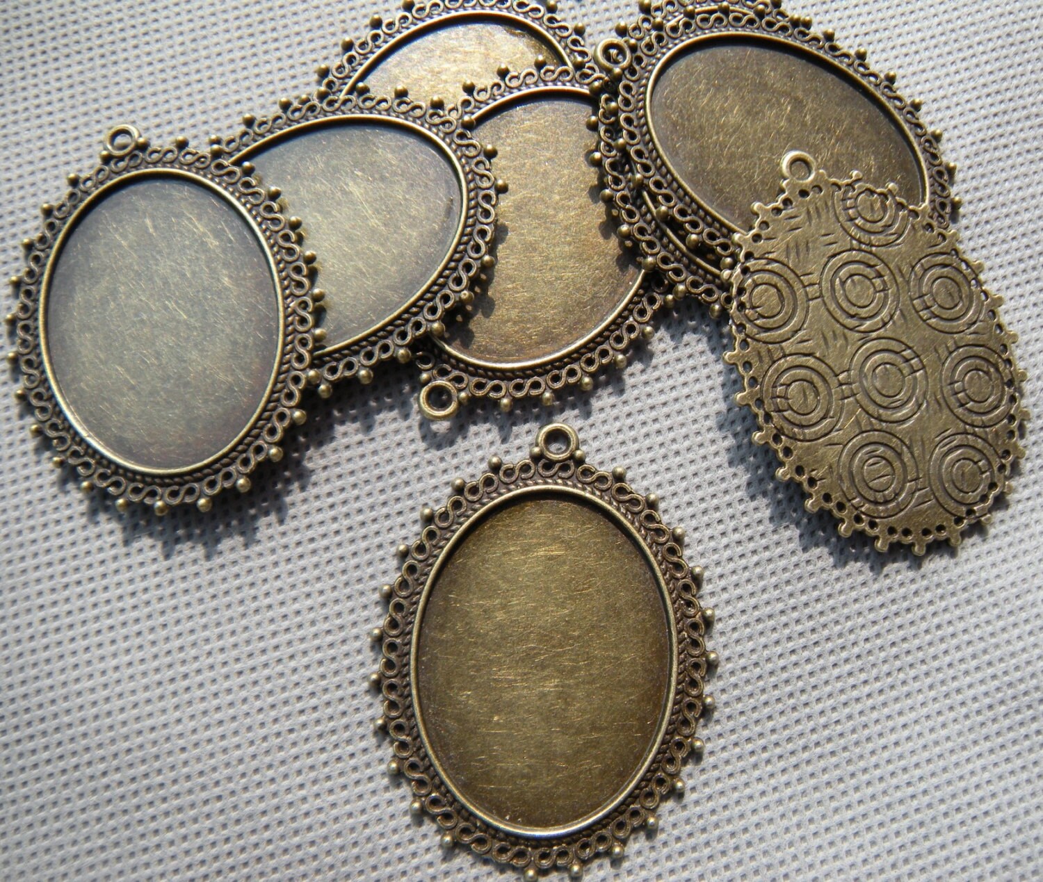 Large Oval Pendant Trays30x40mm Oval Pendant Blanks Antique