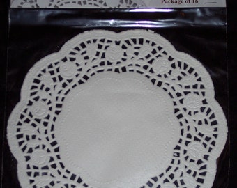 6.5 inch round paper doilies,16/pkg,round,kids art,cardmaking,decoupage,scrapbooking,collage,cupcake display
