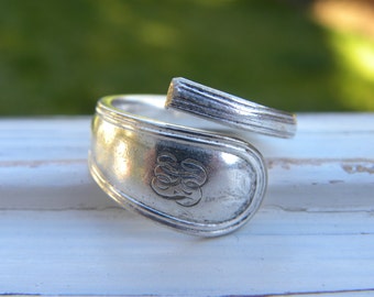 Spoon ring - silver plated - antique or vintage - smooth and simplistic pattern - size 9 1/4 - monogrammed - rustic re-purposed cutlery