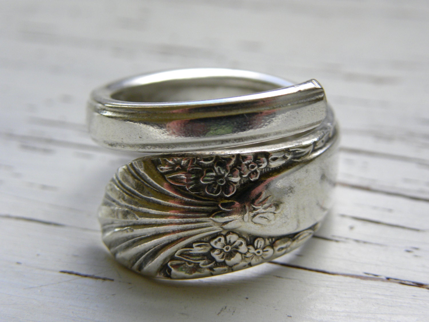 Spoon ring silver plated antique or vintage ornate